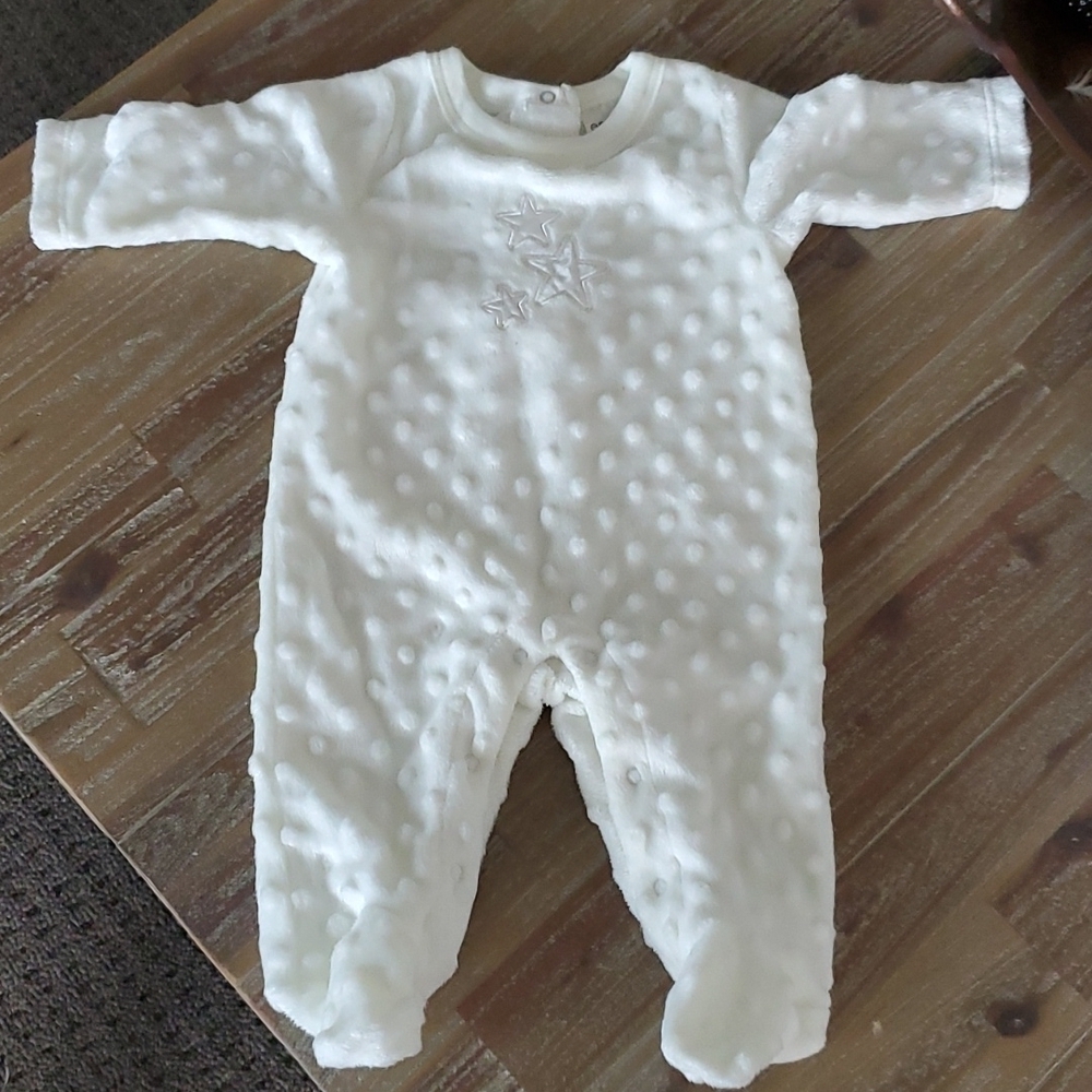💥HOST PICK💥 Emma jack onesie size 3 months 13lbs